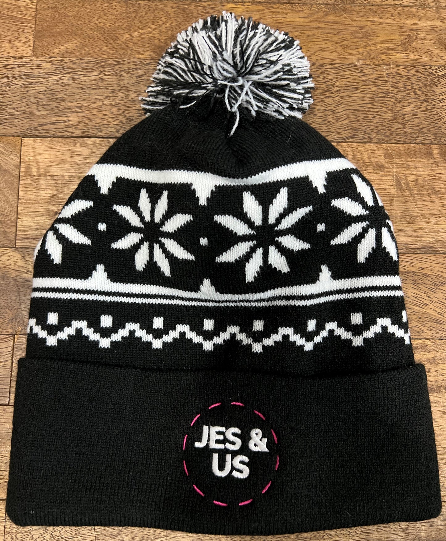 Black and White - Pom-Pom Knit Beanie